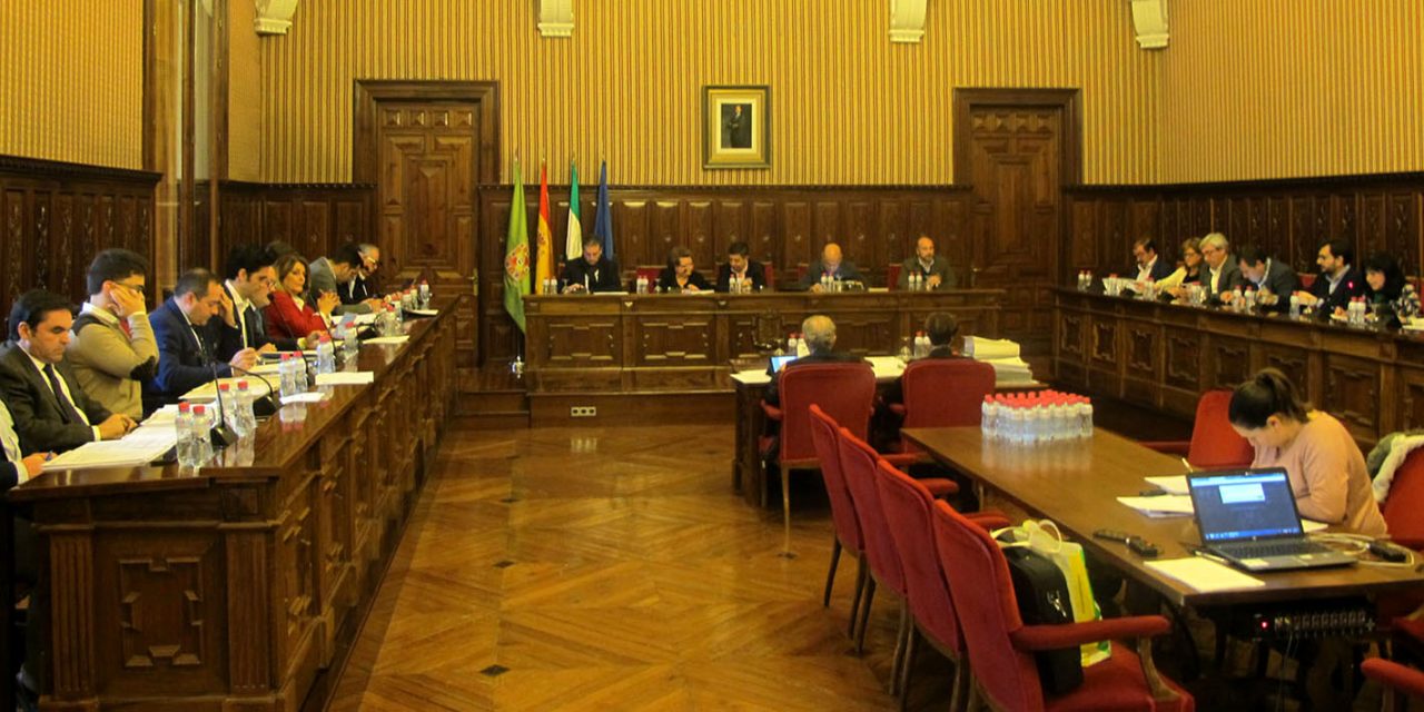 Diputación aprueba más de 5,8 millones de euros para que los ayuntamientos puedan sufragar gastos en materia de servicios