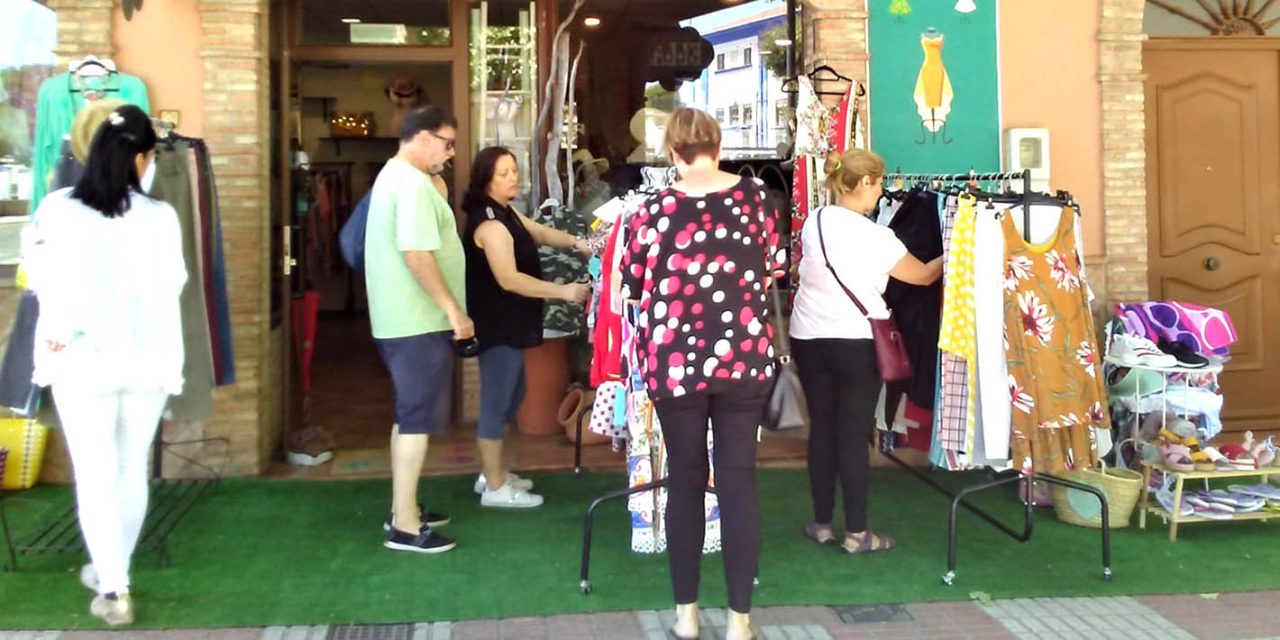 El comercio de La Carolina salió a la calle
