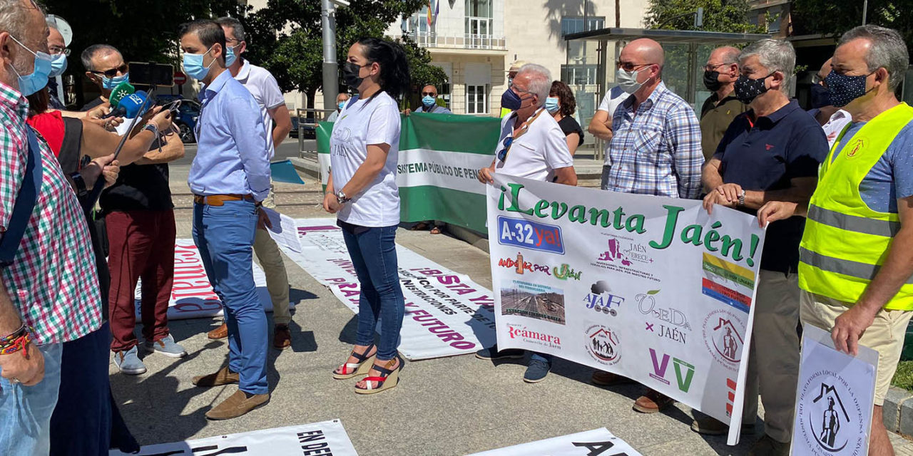 Trece plataformas de la provincia unidas en la iniciativa ‘Levanta Jaén’