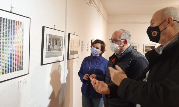 La Biblioteca Provincial impulsa y visibiliza a los fotógrafos jiennenses con la exposición “Equilibrio”