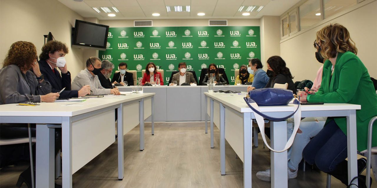 La Universidad de Jaén promueve un proyecto que busca sensibilizar y erradicar la discriminación y la xenofobia en la provincia