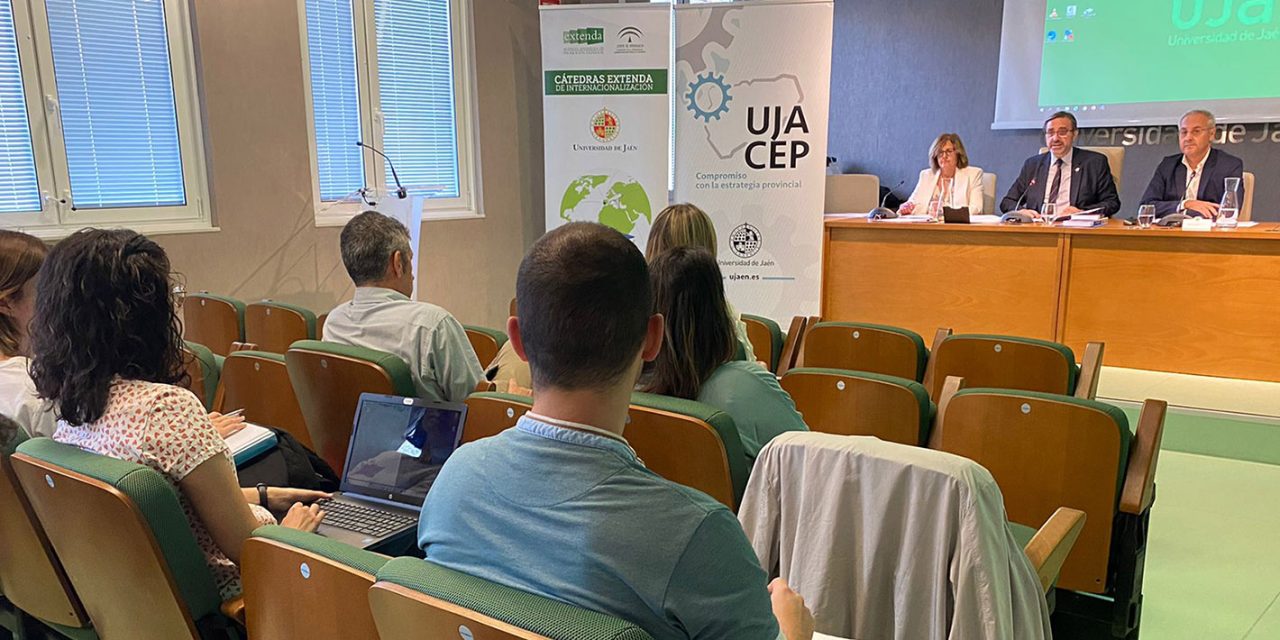 La Universidad de Jaén analiza la internacionalización de las empresas de la provincia de Jaén a través del Programa UJA-CEP